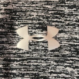Under Armour Tops - UA dry fit tee sz XL Under Armour Tops - UA dry fit tee sz XL